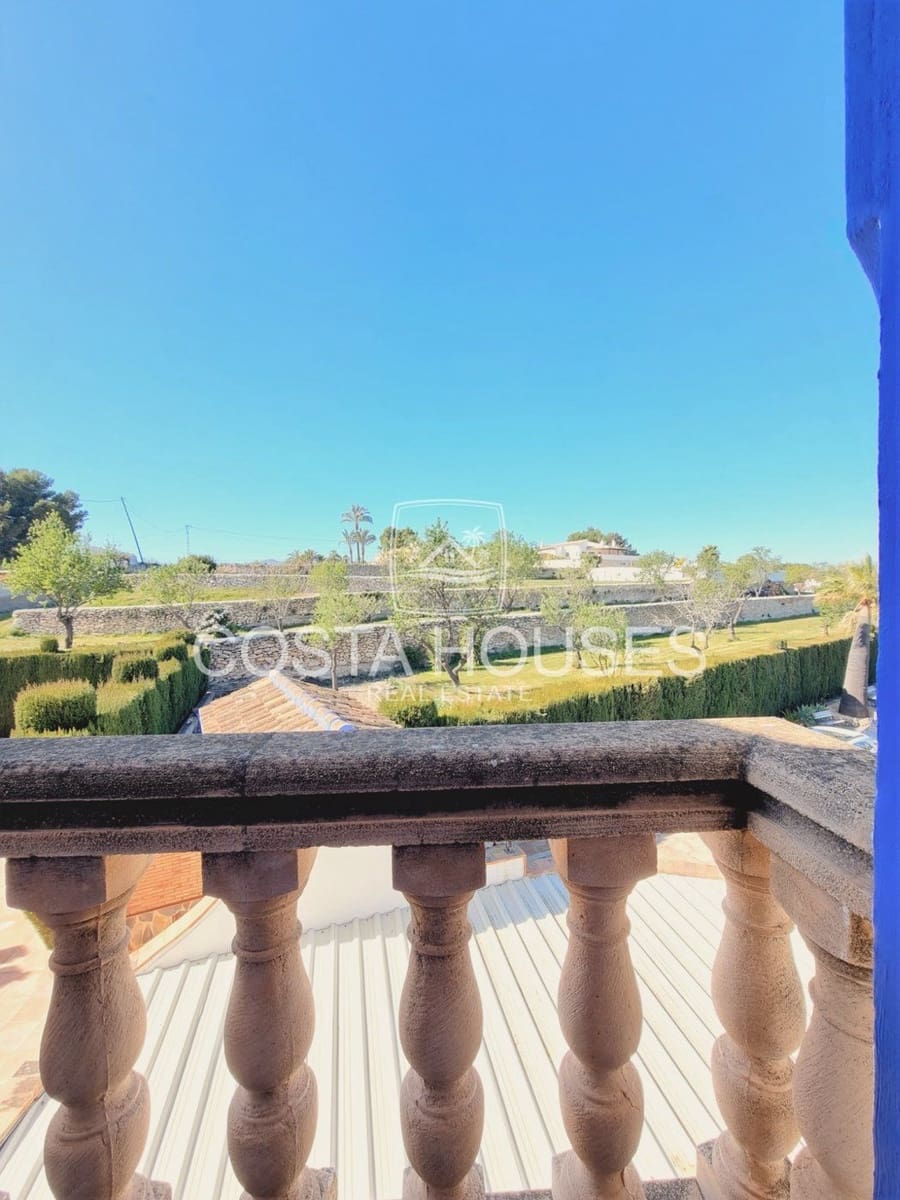 7 soveværelse Finca/Landehus til salg i Moraira med swimmingpool garage - € 1.500.000 (Ref: 8863919)