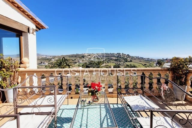 7 bedroom Finca/Country House for sale in Moraira, Teulada-Moraira with pool garage - € 1,500,000 (Ref: 8863919)