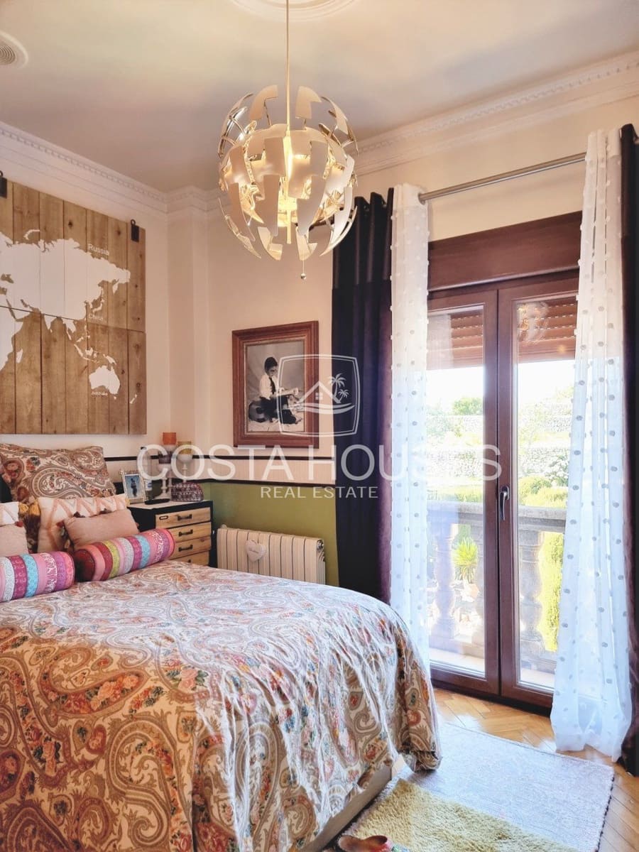 7 soveværelse Finca/Landehus til salg i Moraira med swimmingpool garage - € 1.500.000 (Ref: 8863919)