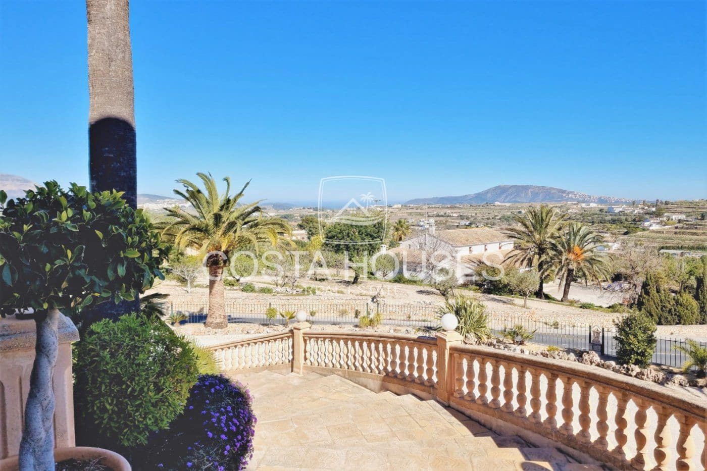 7 soveværelse Finca/Landehus til salg i Moraira med swimmingpool garage - € 1.500.000 (Ref: 8863919)