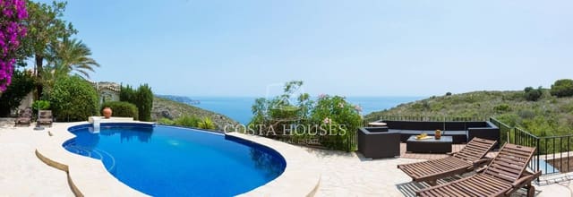 4 slaapkamer Villa te koop in Cumbre del Sol, Benitachell / Benitatxell met zwembad garage - € 1.545.000 (Ref: 8863920)