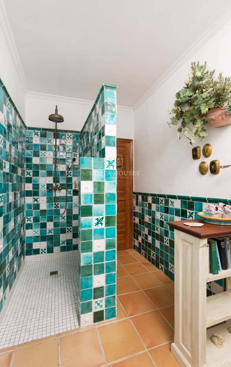 4 bedroom Villa for sale in Cumbre del Sol with pool garage - € 1,545,000 (Ref: 8863920)