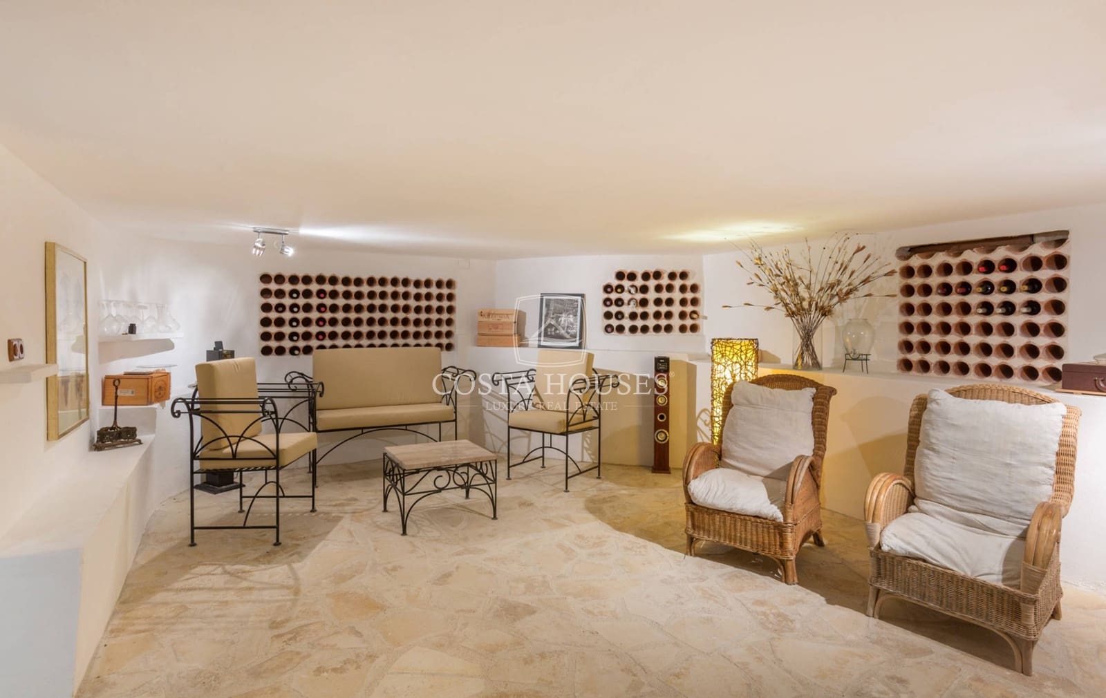 4 soveværelse Villa til salg i Cumbre del Sol med swimmingpool garage - € 1.545.000 (Ref: 8863920)