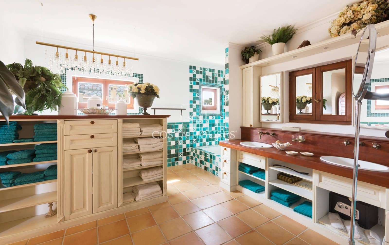 4 soveværelse Villa til salg i Cumbre del Sol med swimmingpool garage - € 1.545.000 (Ref: 8863920)