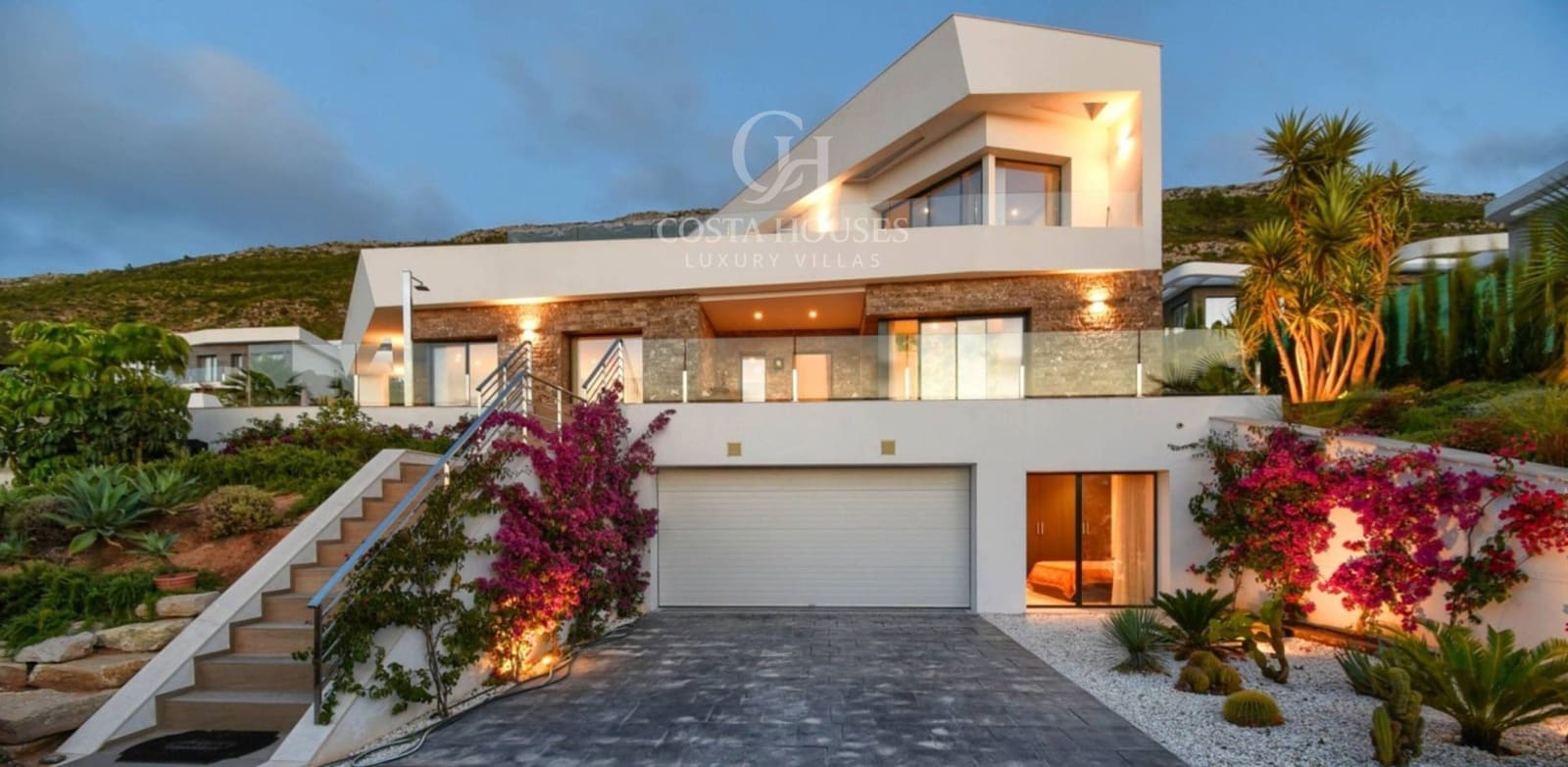 5 Zimmer Villa zu verkaufen in Javea / Xabia mit Pool Garage - 1.490.000 € (Ref: 8863925)