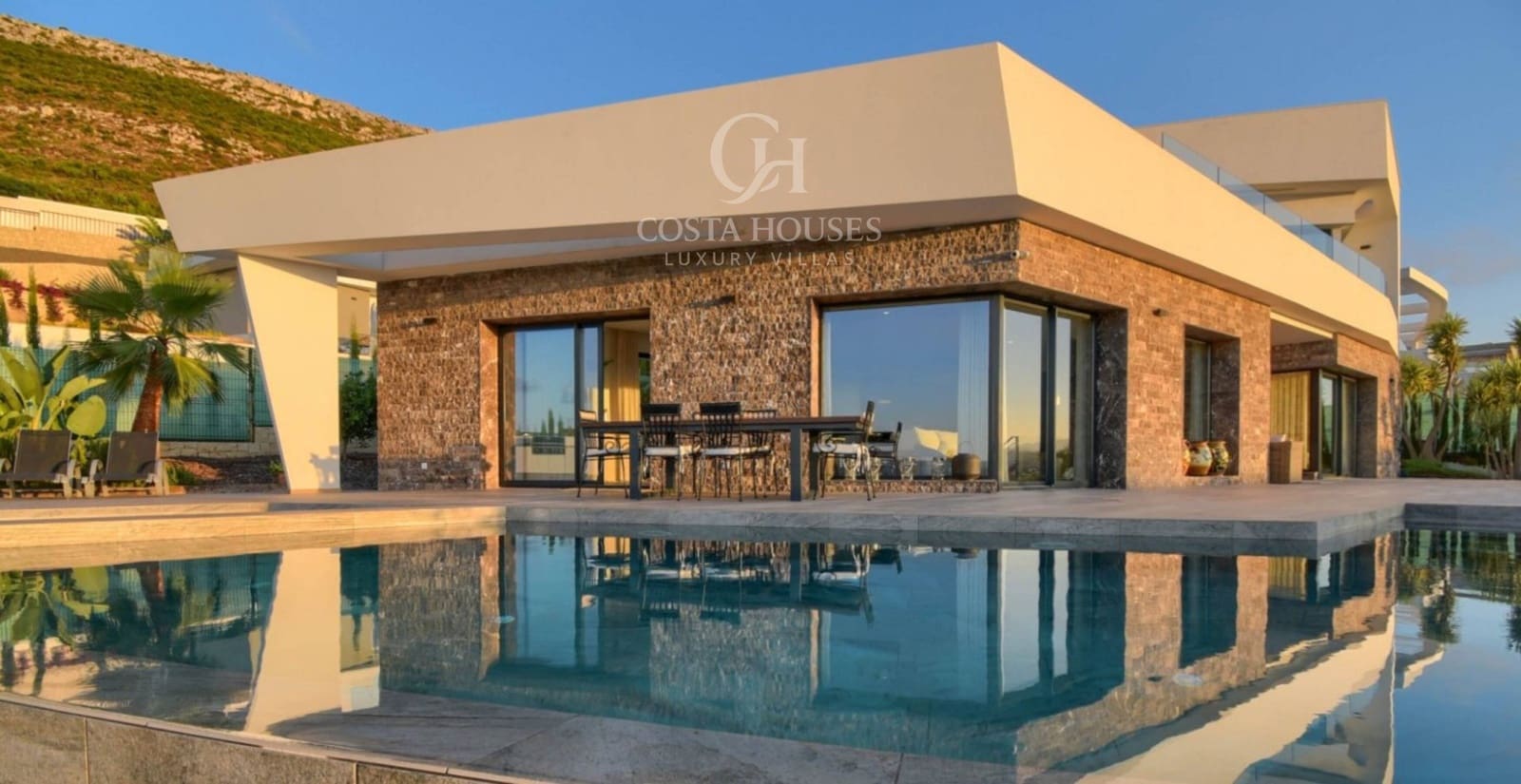 5 Zimmer Villa zu verkaufen in Javea / Xabia mit Pool Garage - 1.490.000 € (Ref: 8863925)