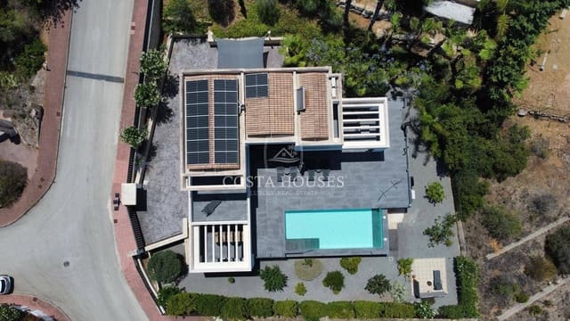 3 slaapkamer Villa te koop in Javea / Xàbia met zwembad - € 1.395.000 (Ref: 8863929)