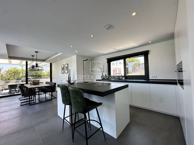 3 slaapkamer Villa te koop in Javea / Xàbia met zwembad - € 1.395.000 (Ref: 8863929)