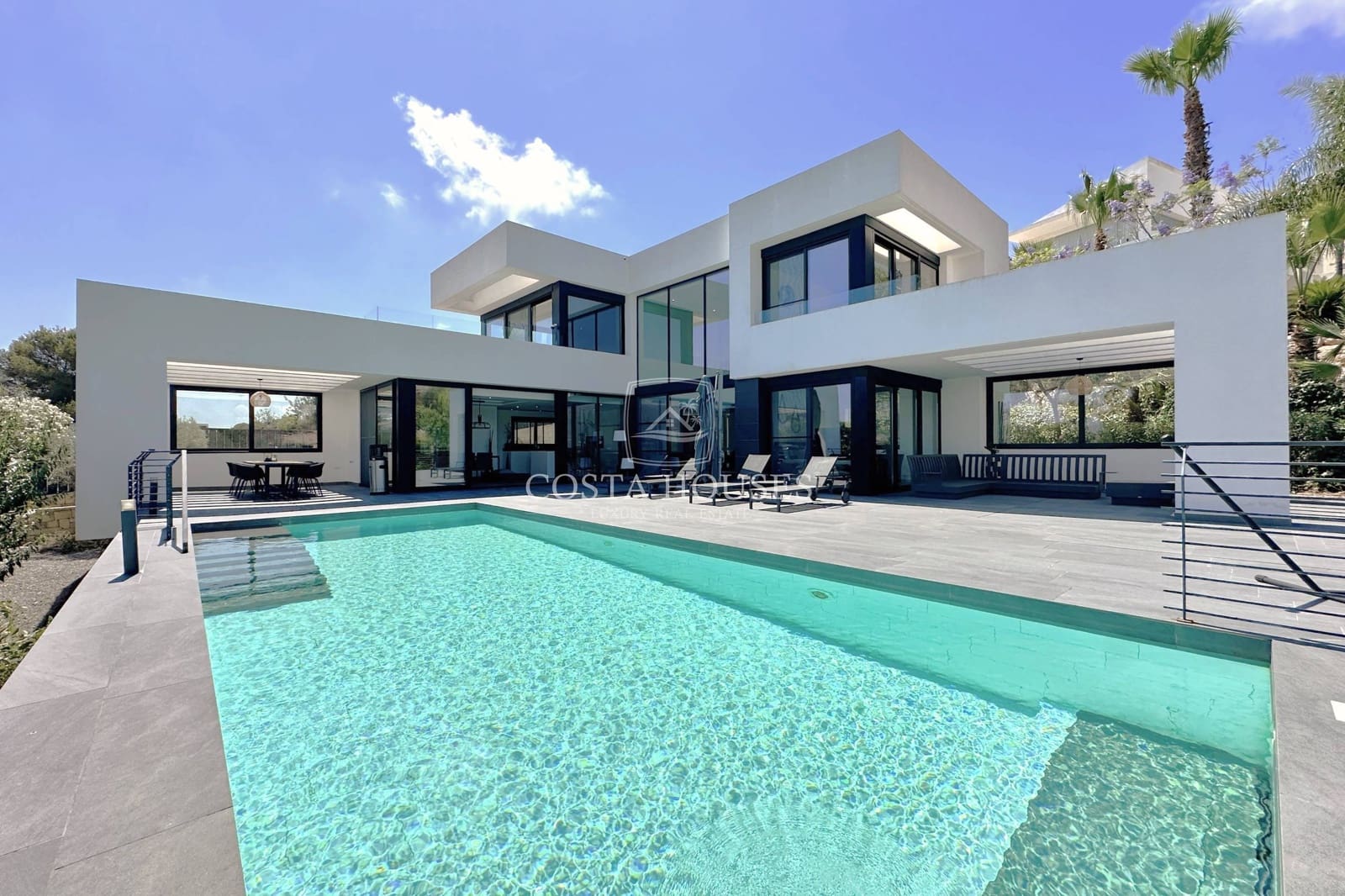 3 soverom Villa til salgs i Javea / Xabia med svømmebasseng - € 1 395 000 (Ref: 8863929)