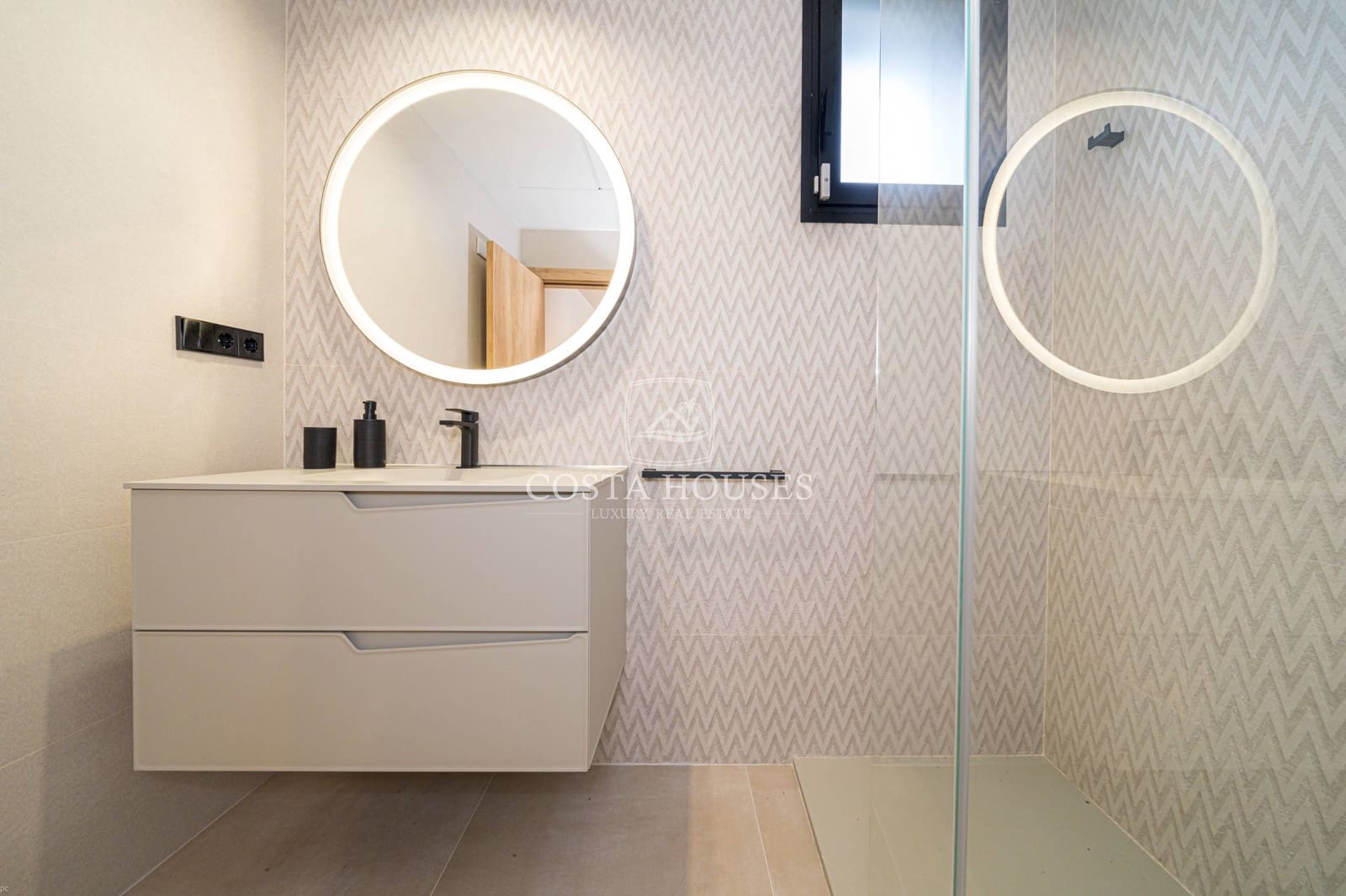 3 slaapkamer Finca/Landhuis te koop in Denia met zwembad - € 1.595.000 (Ref: 8863932)