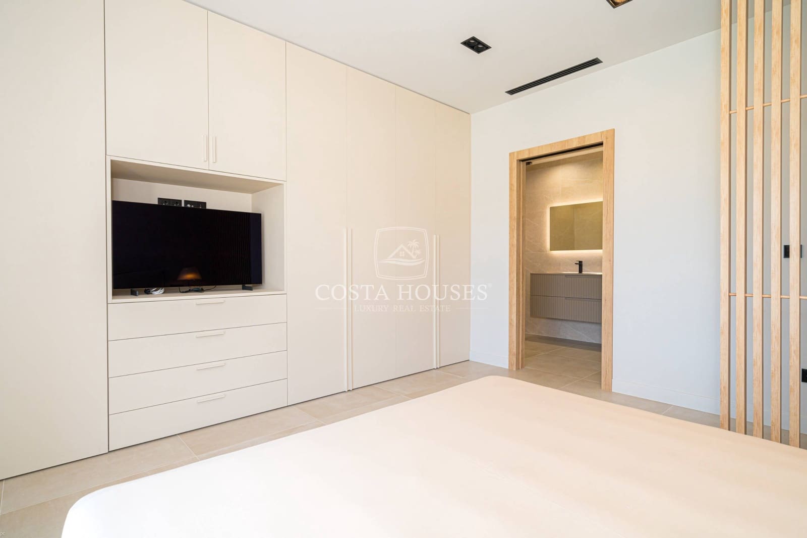 3 soveværelse Finca/Landehus til salg i Denia med swimmingpool - € 1.595.000 (Ref: 8863932)