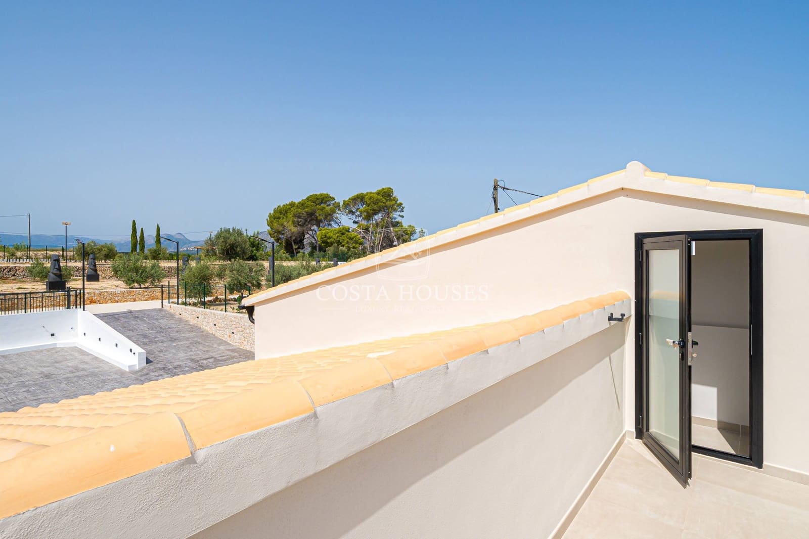 3 soveværelse Finca/Landehus til salg i Denia med swimmingpool - € 1.595.000 (Ref: 8863932)
