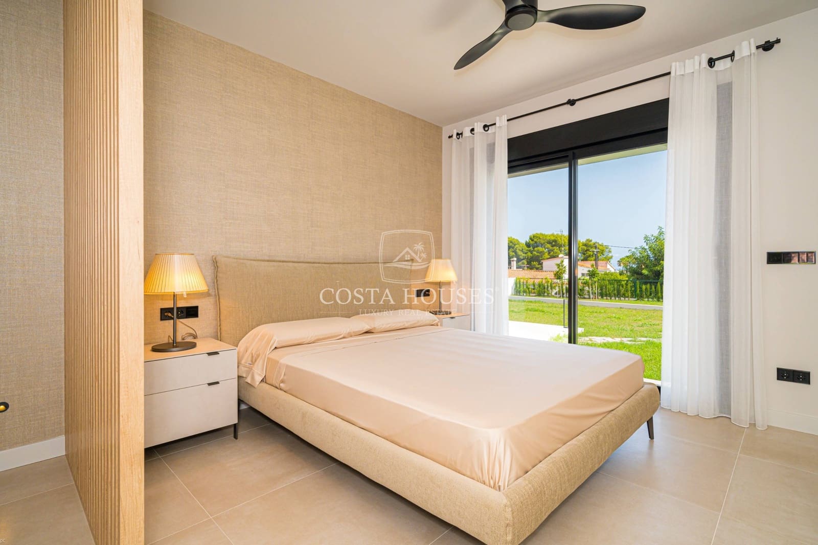 3 soveværelse Finca/Landehus til salg i Denia med swimmingpool - € 1.595.000 (Ref: 8863932)