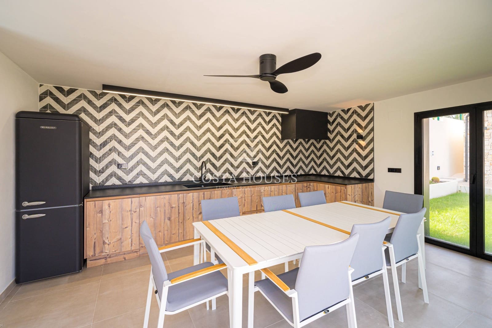3 soveværelse Finca/Landehus til salg i Denia med swimmingpool - € 1.595.000 (Ref: 8863932)