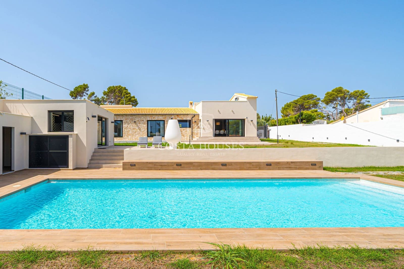 3 soveværelse Finca/Landehus til salg i Denia med swimmingpool - € 1.595.000 (Ref: 8863932)