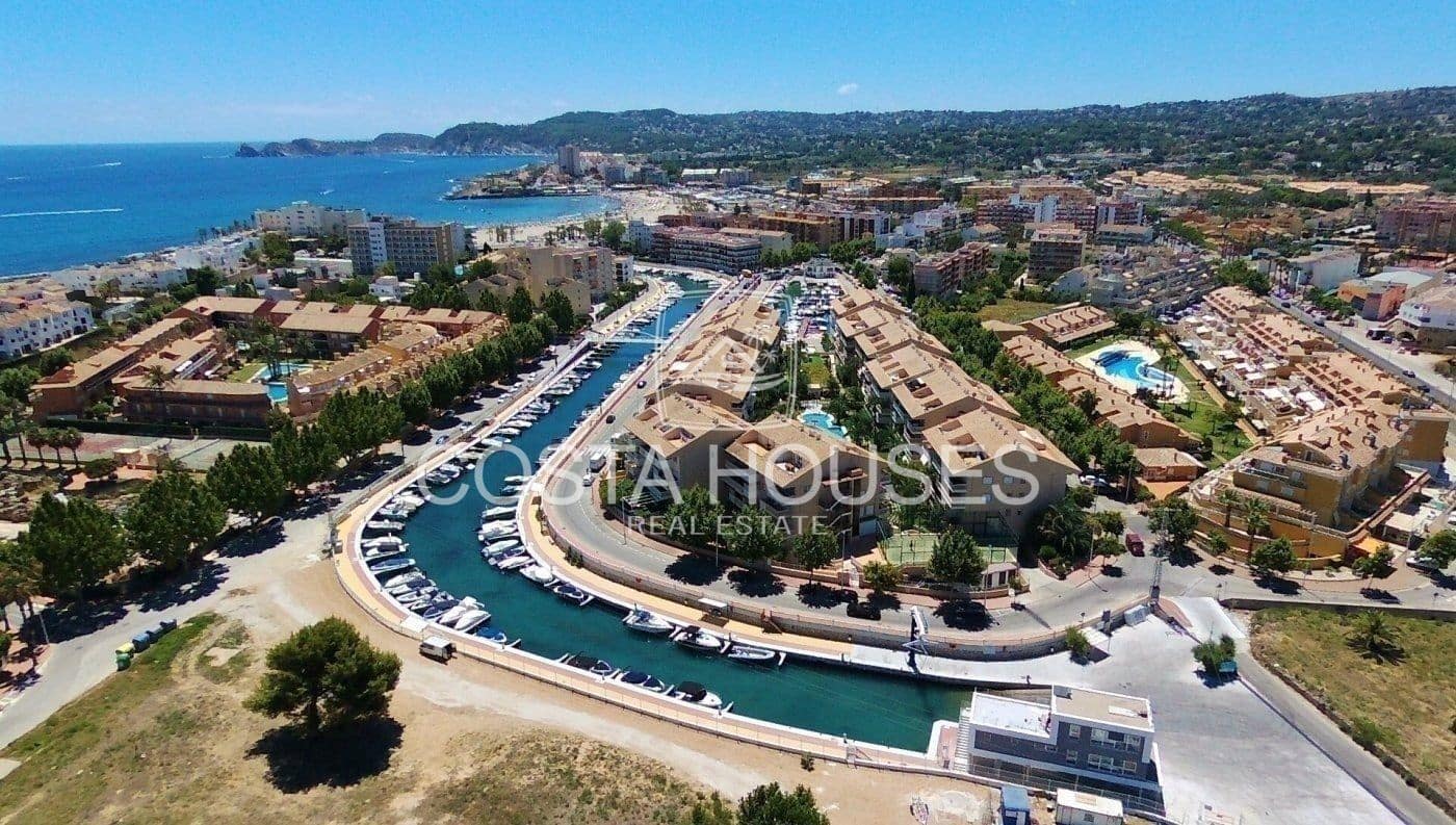 4 bedroom Villa for sale in Javea / Xabia with pool garage - € 1,650,000 (Ref: 8863934)