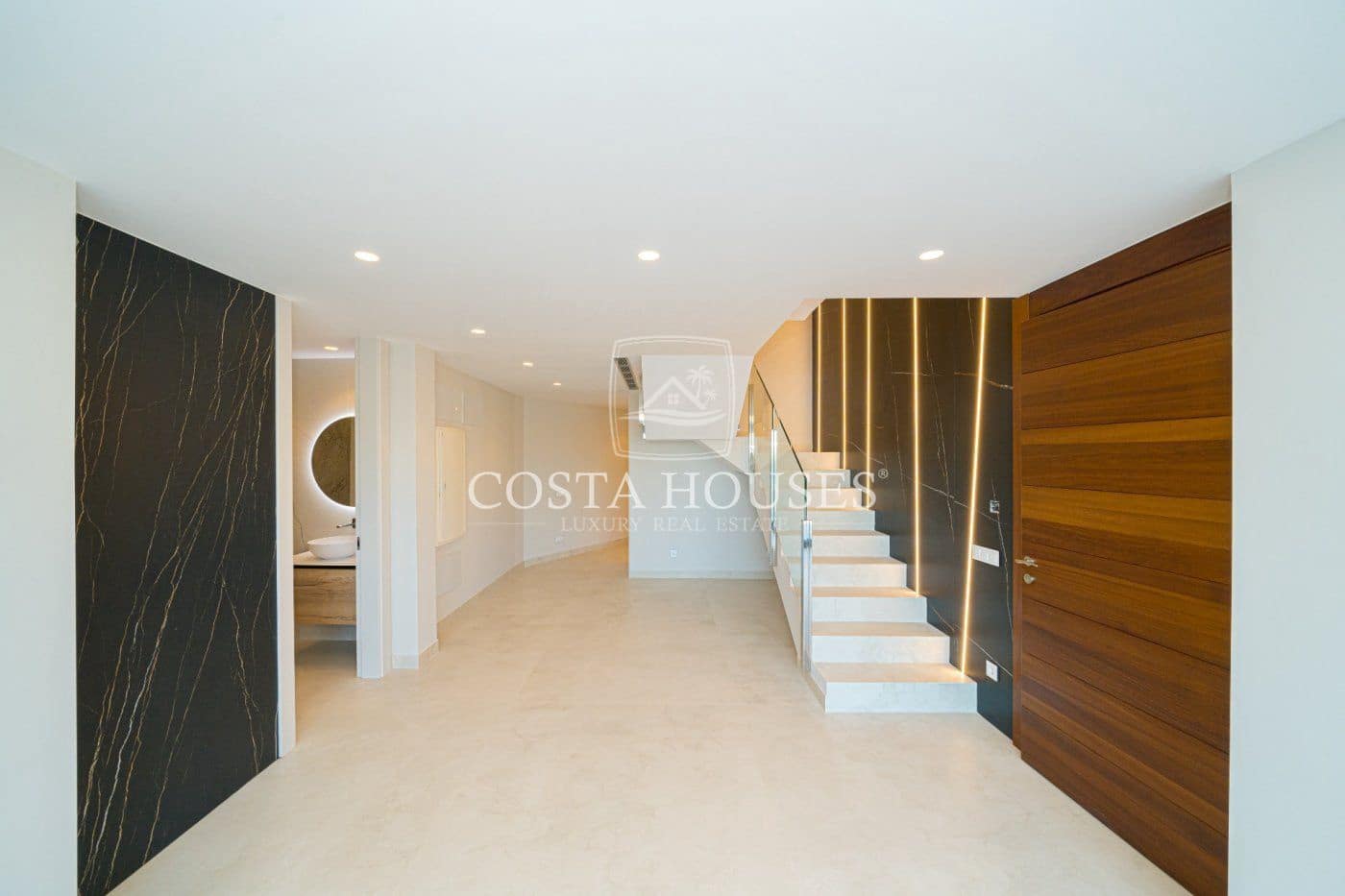 3 slaapkamer Penthouse te koop in Benidorm met zwembad garage - € 1.650.000 (Ref: 8863937)