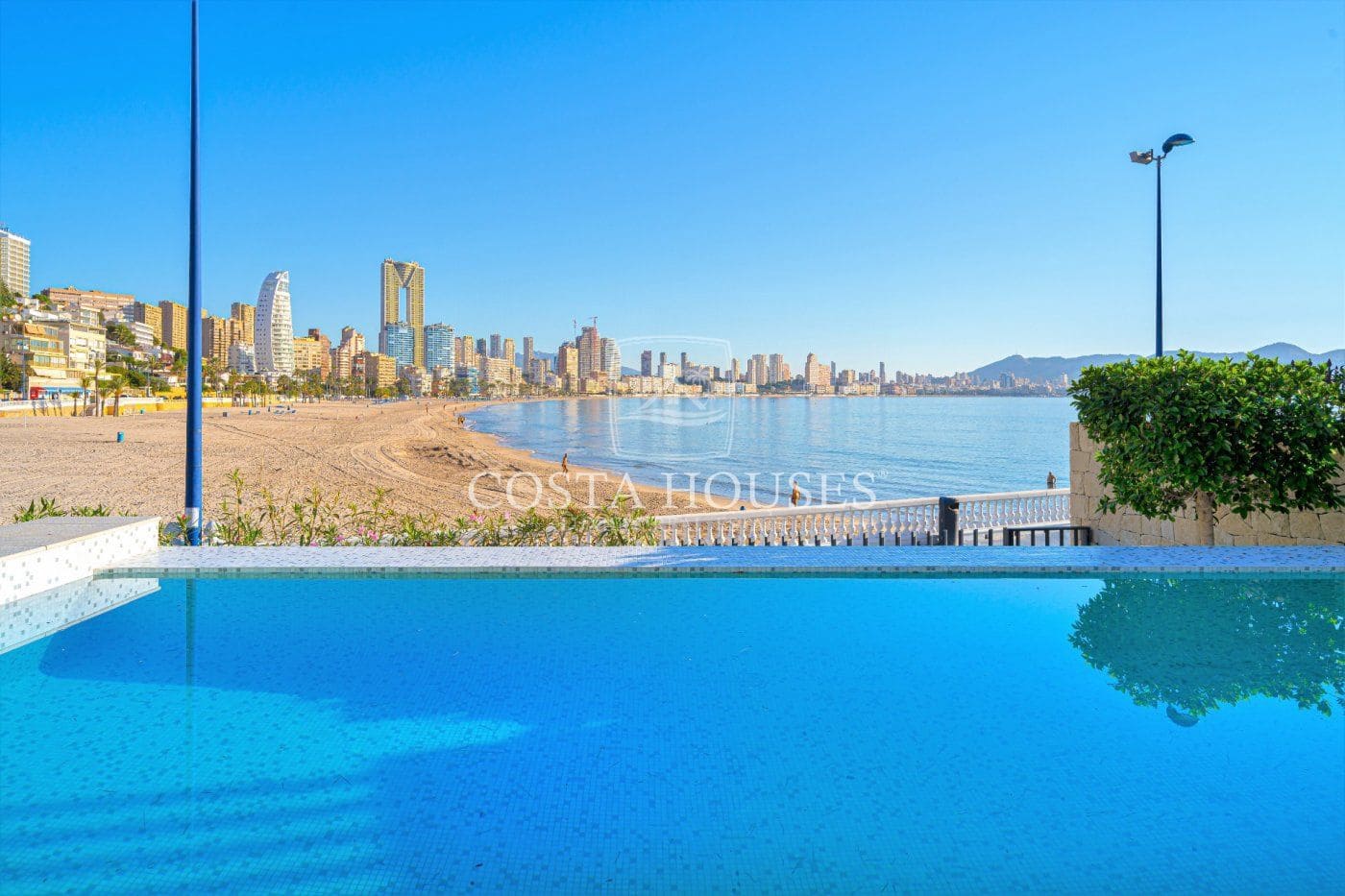 3 slaapkamer Penthouse te koop in Benidorm met zwembad garage - € 1.650.000 (Ref: 8863937)