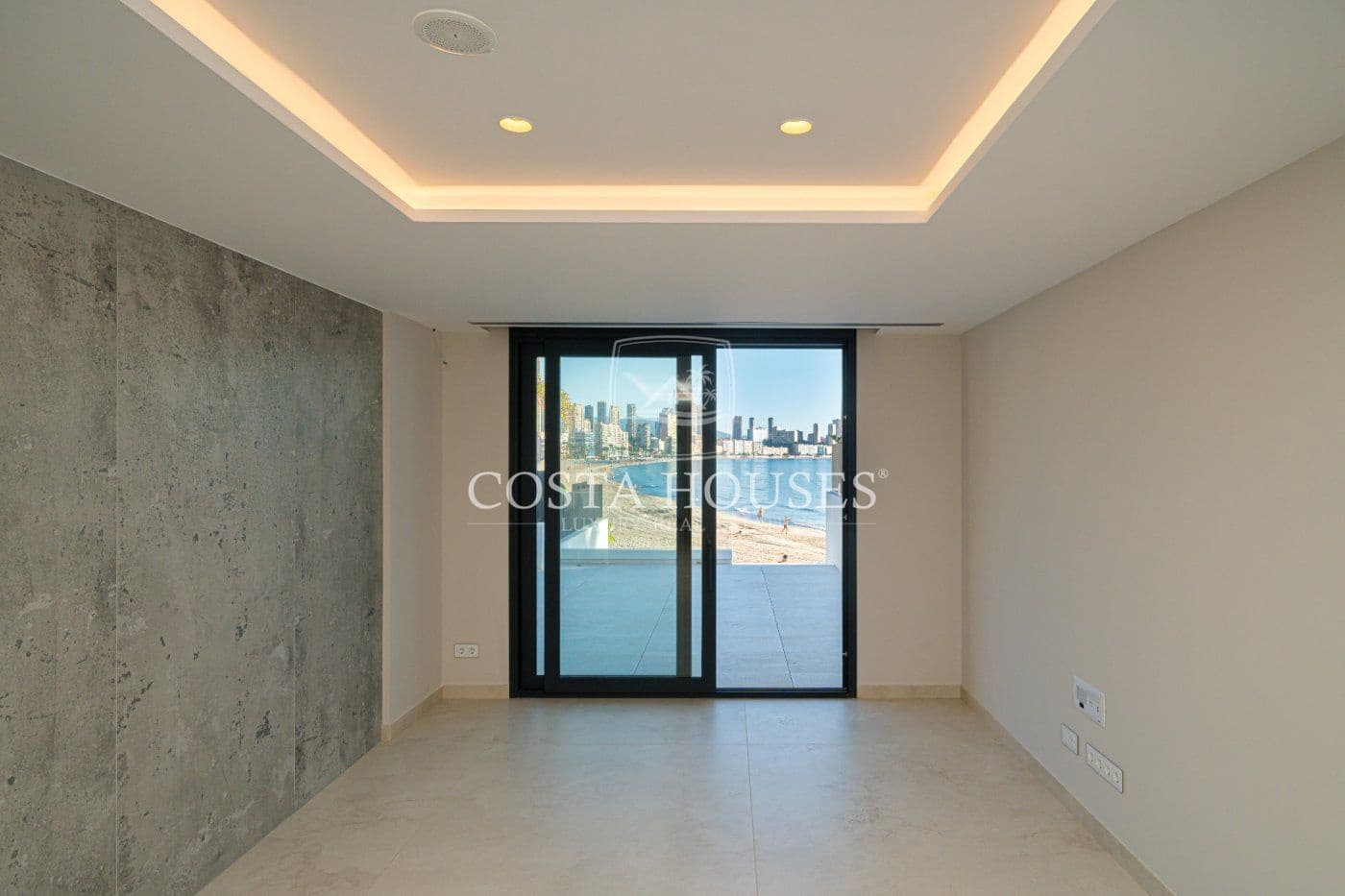 3 slaapkamer Penthouse te koop in Benidorm met zwembad garage - € 1.650.000 (Ref: 8863937)