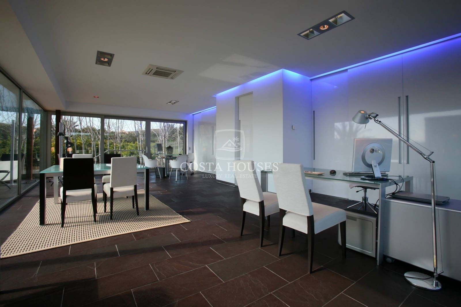 4 soveværelse Finca/Landehus til salg i Javea / Xabia med swimmingpool garage - € 1.650.000 (Ref: 8863939)