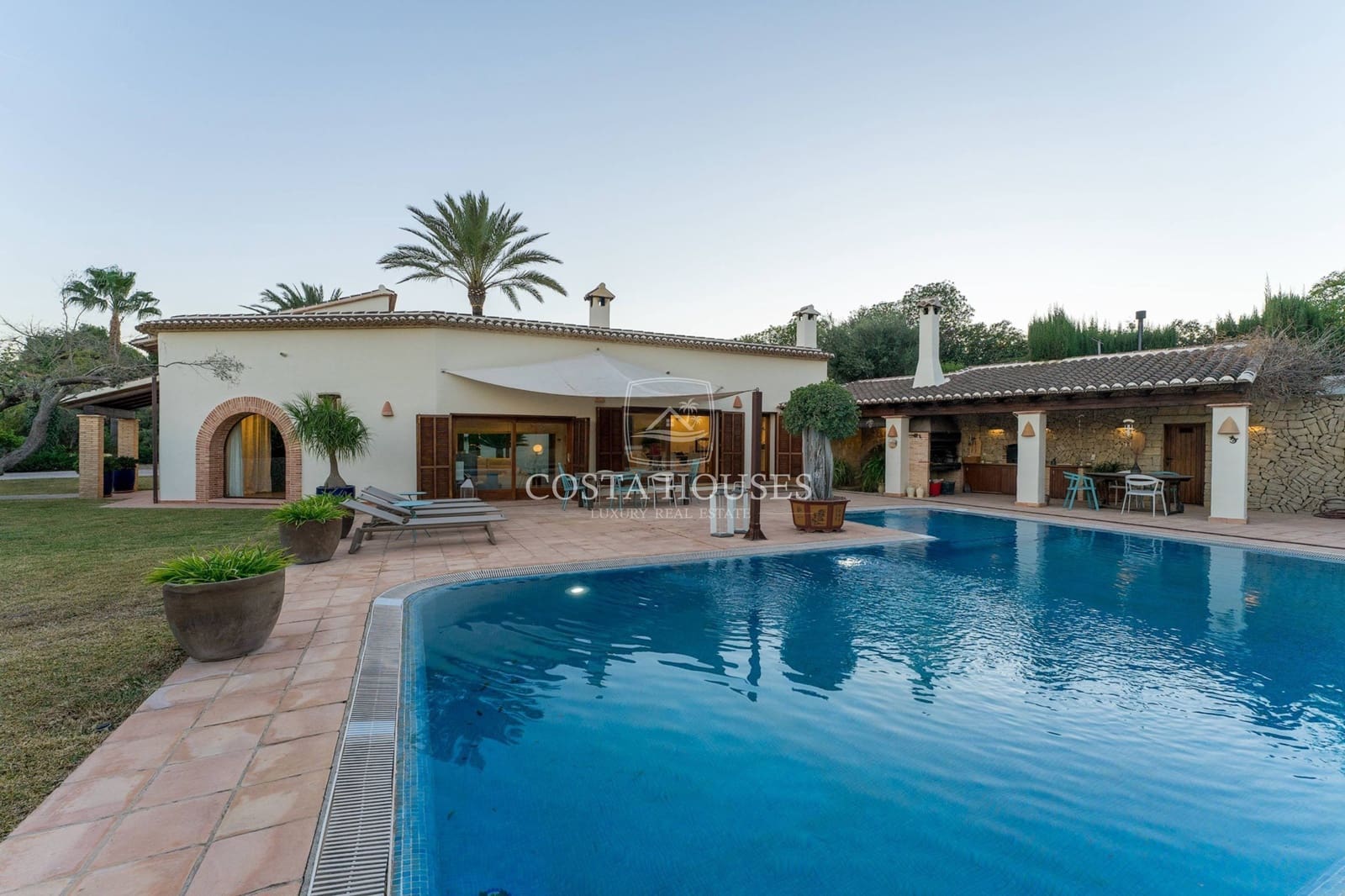 4 soveværelse Finca/Landehus til salg i Javea / Xabia med swimmingpool garage - € 1.650.000 (Ref: 8863939)