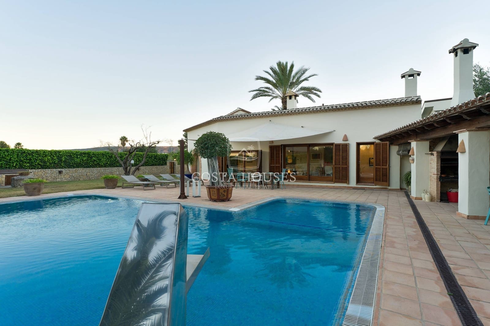 4 soveværelse Finca/Landehus til salg i Javea / Xabia med swimmingpool garage - € 1.650.000 (Ref: 8863939)