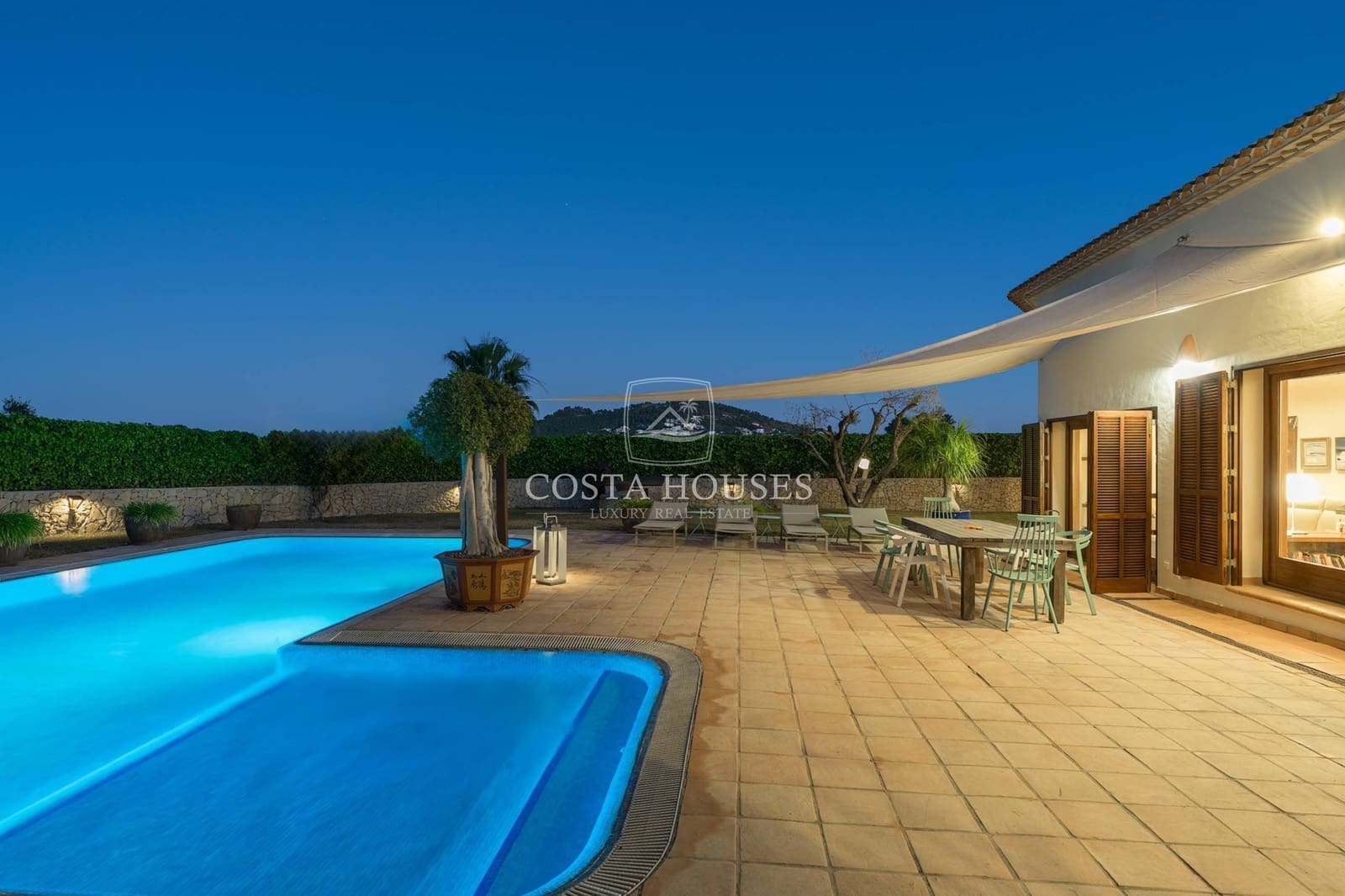 4 soveværelse Finca/Landehus til salg i Javea / Xabia med swimmingpool garage - € 1.650.000 (Ref: 8863939)