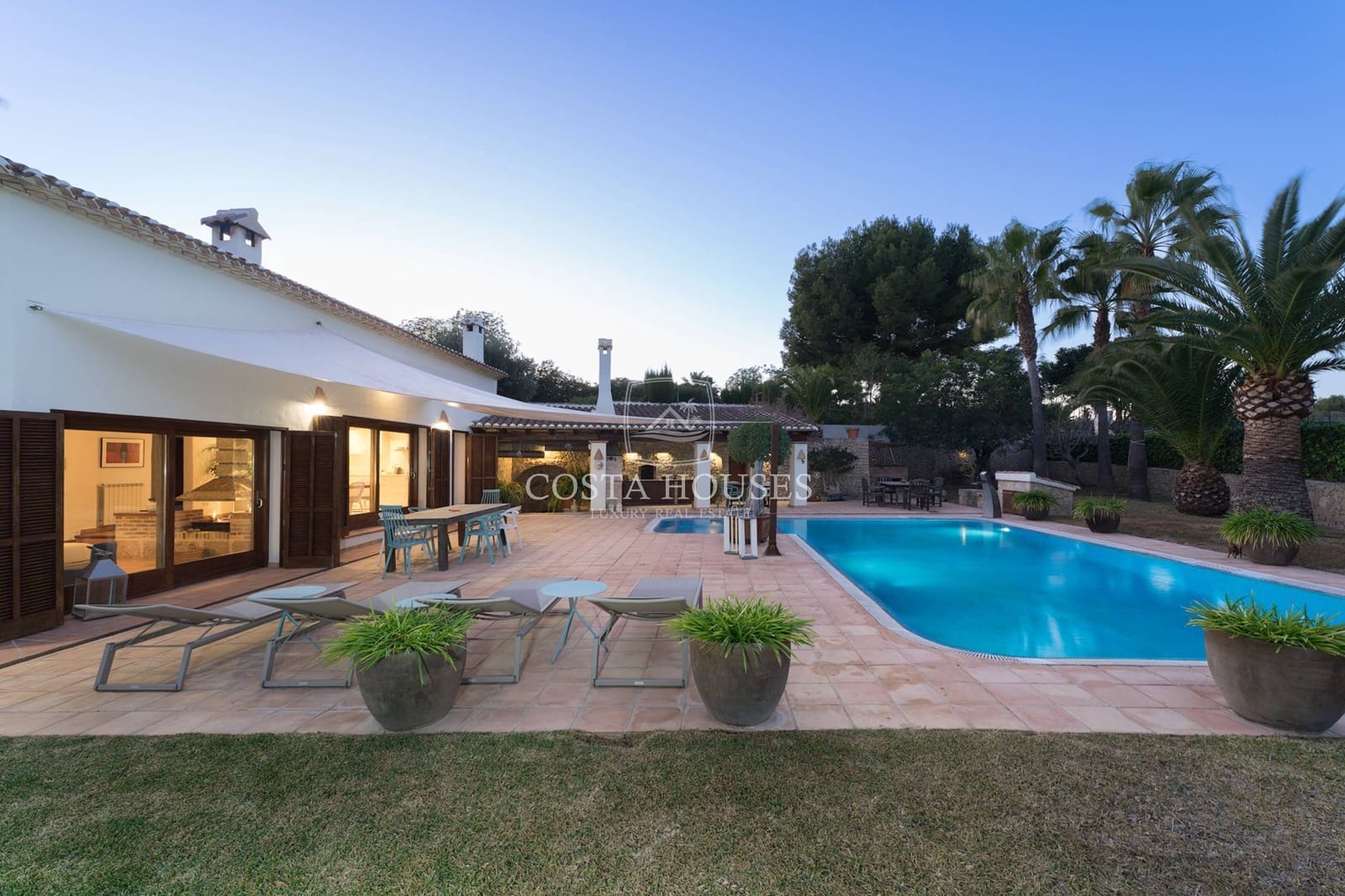 4 soveværelse Finca/Landehus til salg i Javea / Xabia med swimmingpool garage - € 1.650.000 (Ref: 8863939)