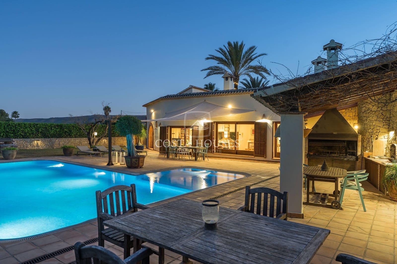4 sypialnia Finka/Dom wiejski na sprzedaż w Javea / Xabia z basenem garażem - 1 650 000 € (Ref: 8863939)