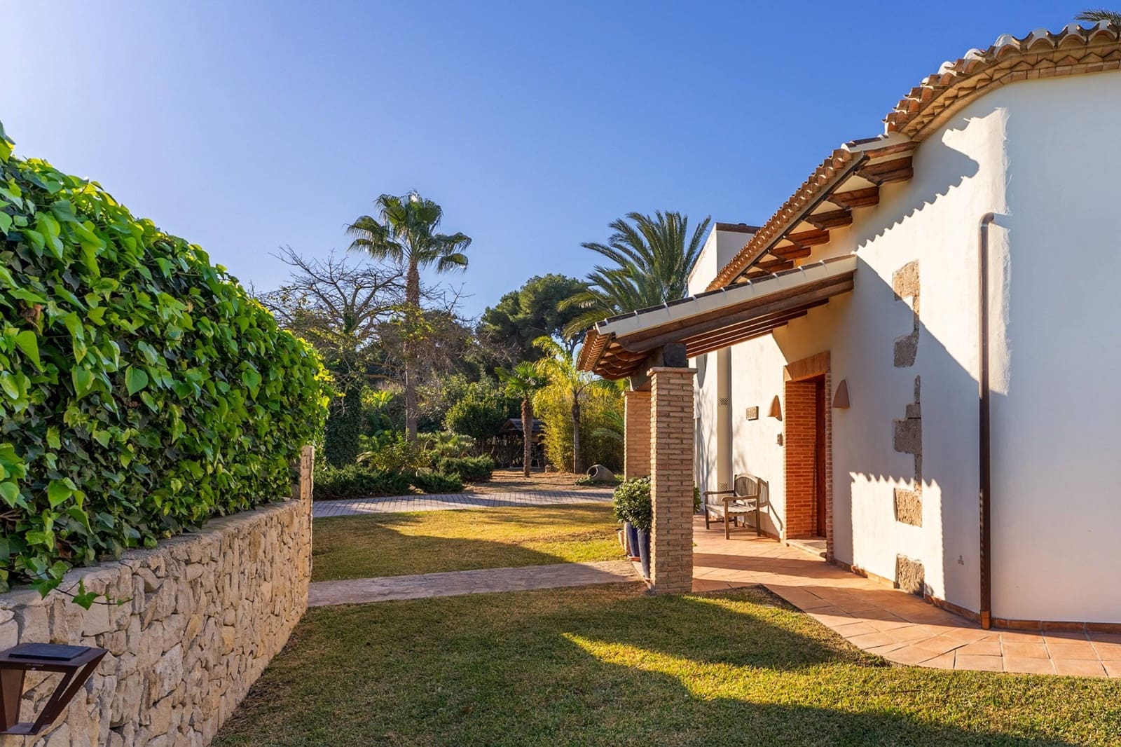 4 sypialnia Finka/Dom wiejski na sprzedaż w Javea / Xabia z basenem garażem - 1 650 000 € (Ref: 8863939)