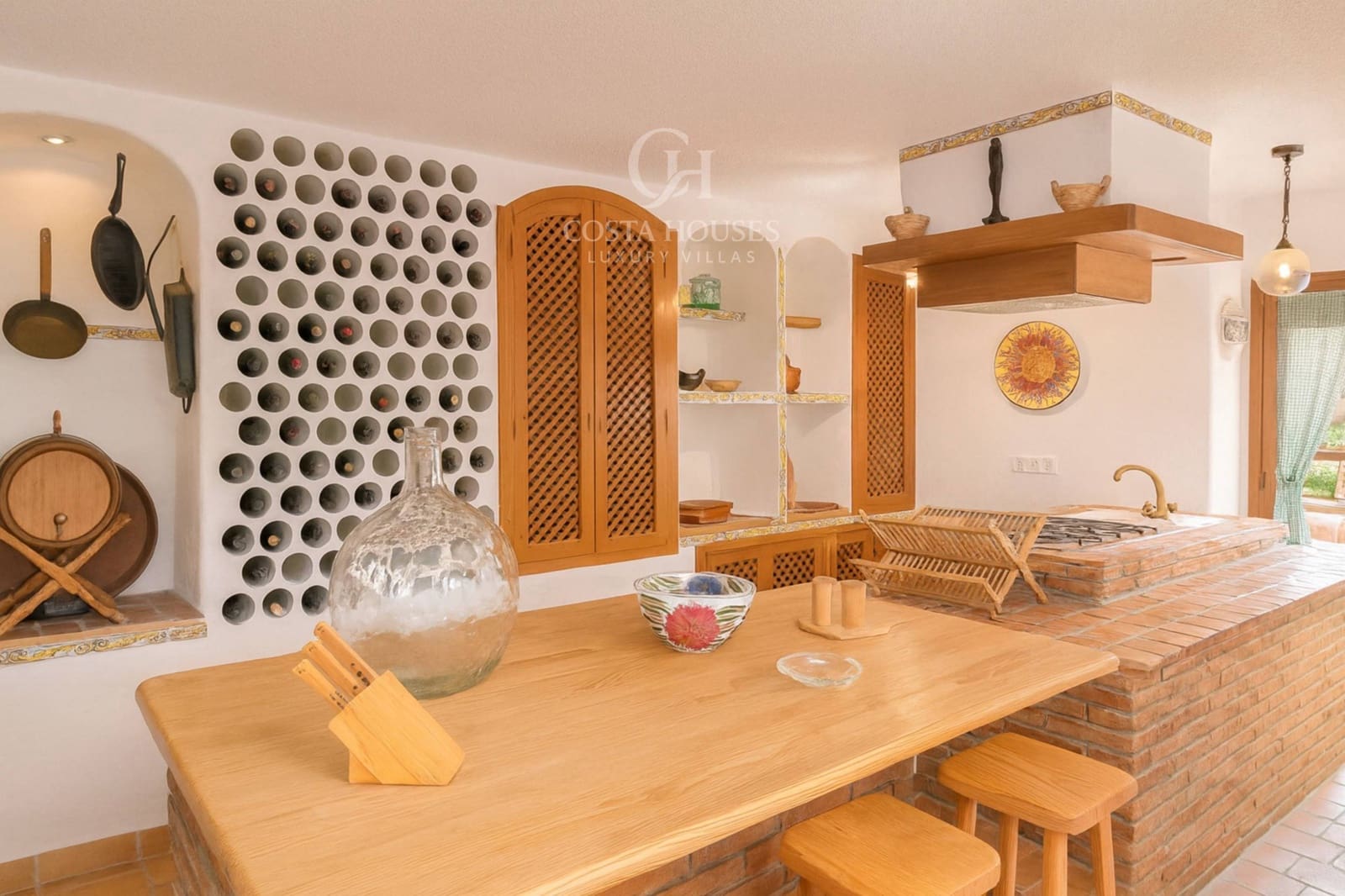 5 soveværelse Finca/Landehus til salg i Adsubia med swimmingpool garage - € 1.900.000 (Ref: 8863941)