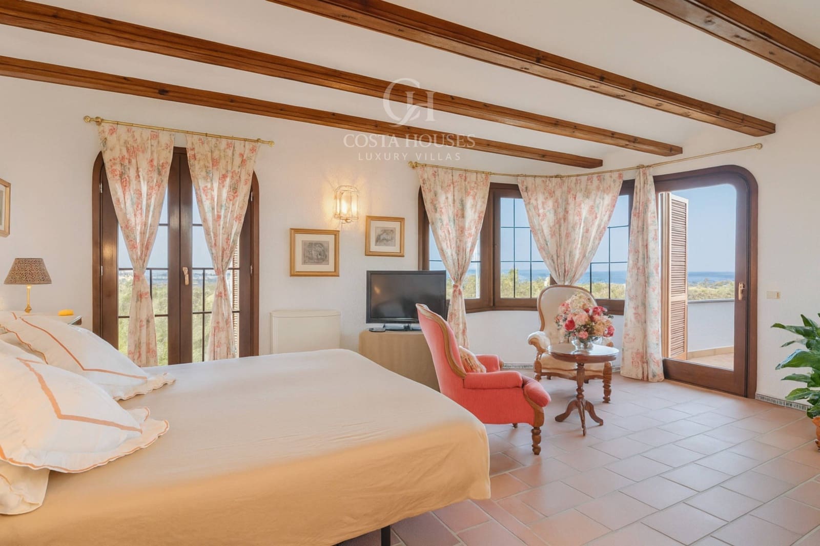 5 soveværelse Finca/Landehus til salg i Adsubia med swimmingpool garage - € 1.900.000 (Ref: 8863941)