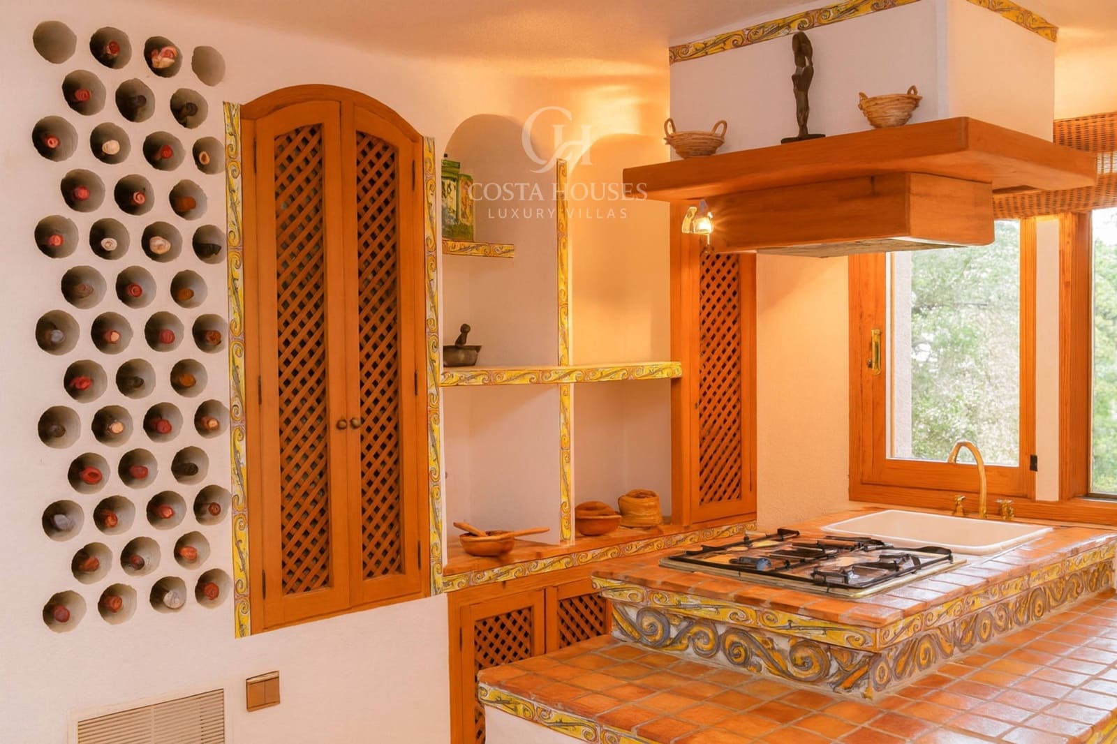 5 soveværelse Finca/Landehus til salg i Adsubia med swimmingpool garage - € 1.900.000 (Ref: 8863941)