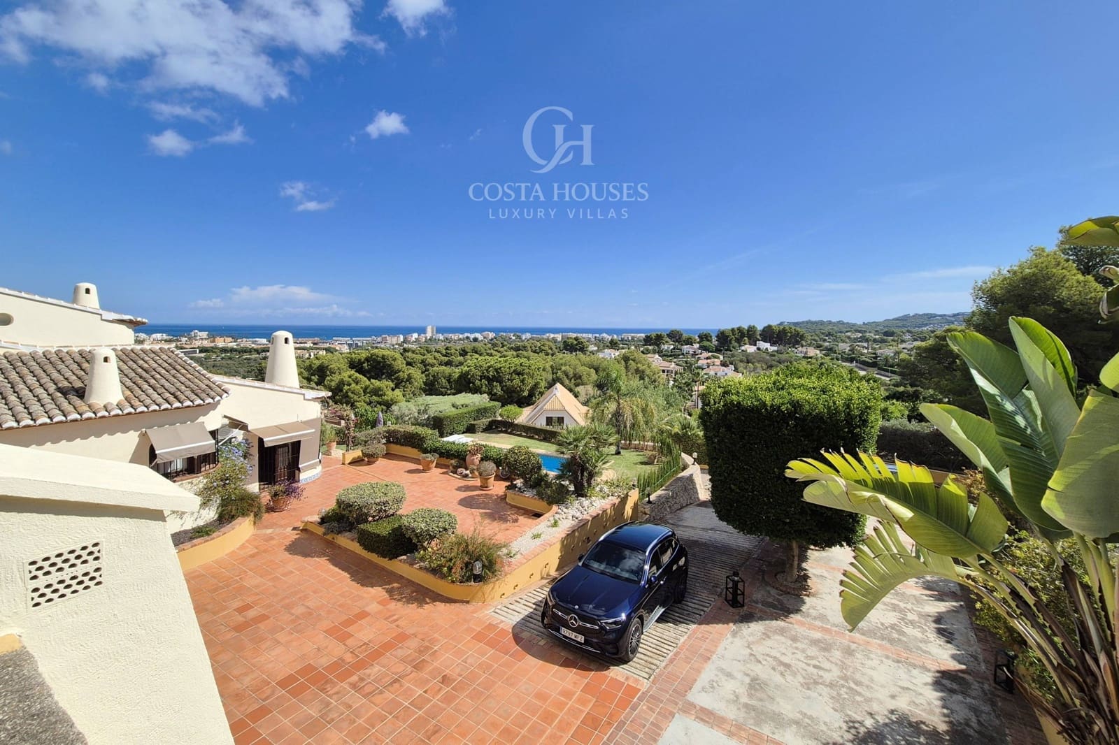 5 soveværelse Finca/Landehus til salg i Adsubia med swimmingpool garage - € 1.900.000 (Ref: 8863941)