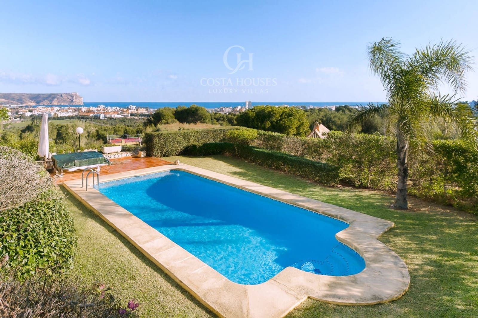 5 soveværelse Finca/Landehus til salg i Adsubia med swimmingpool garage - € 1.900.000 (Ref: 8863941)