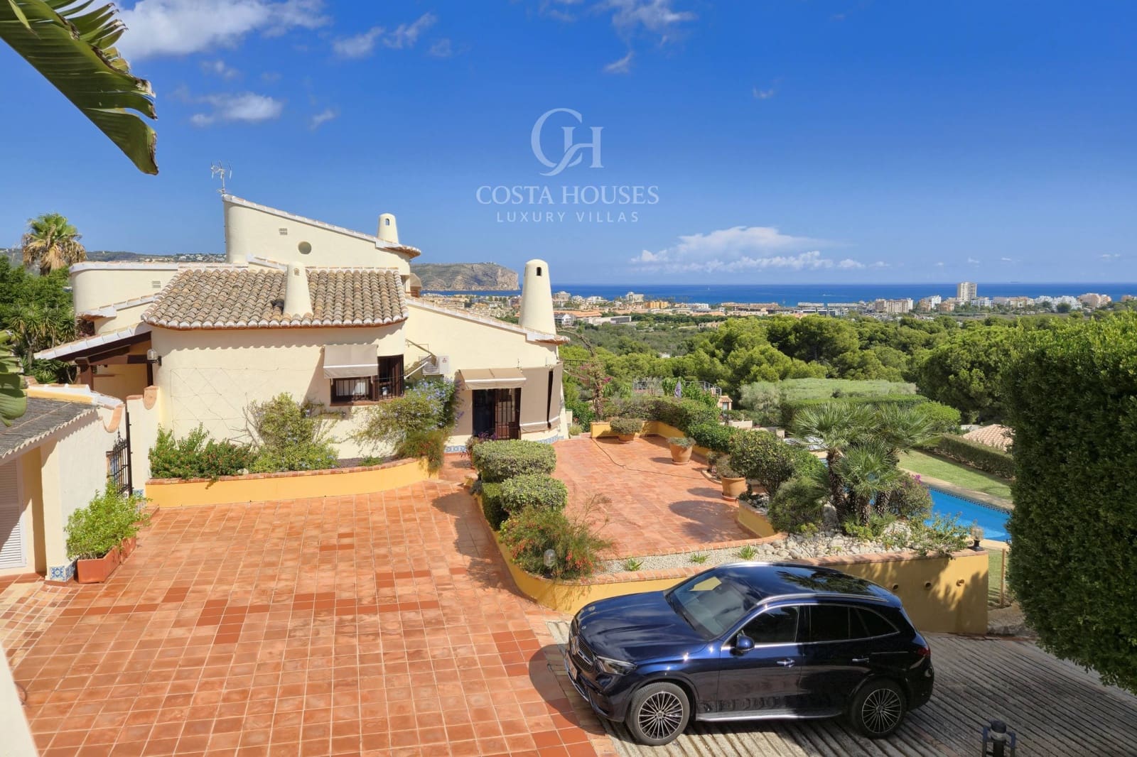 5 soveværelse Finca/Landehus til salg i Adsubia med swimmingpool garage - € 1.900.000 (Ref: 8863941)