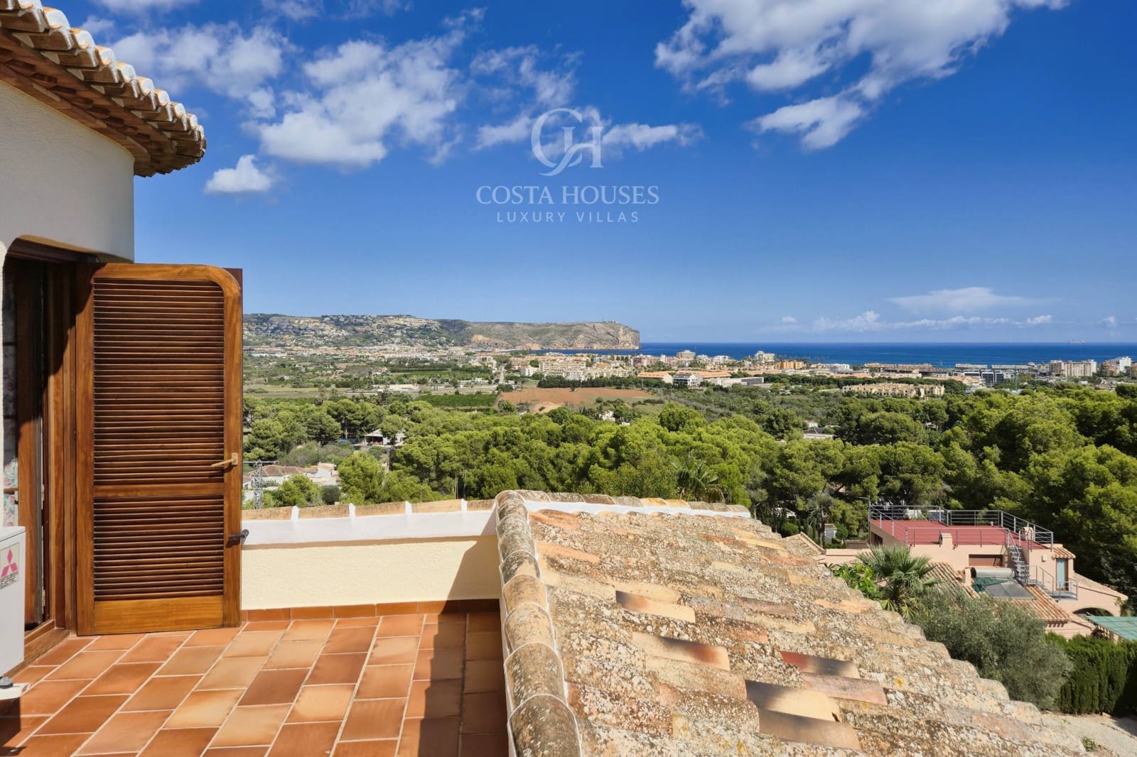 5 soveværelse Finca/Landehus til salg i Adsubia med swimmingpool garage - € 1.900.000 (Ref: 8863941)