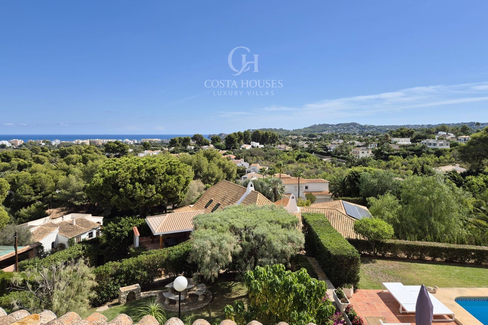 5 soveværelse Finca/Landehus til salg i Adsubia med swimmingpool garage - € 1.900.000 (Ref: 8863941)