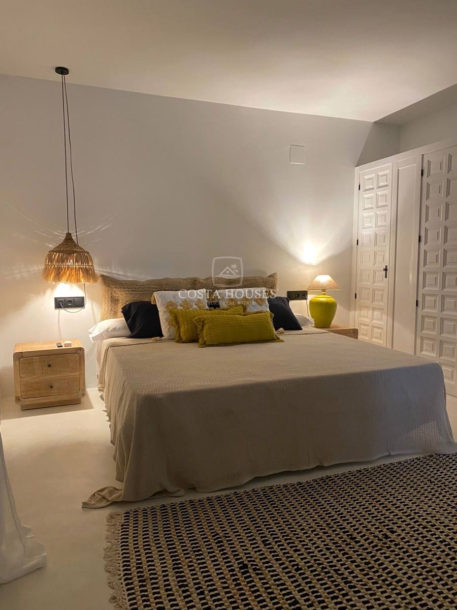 4 bedroom Villa for sale in Javea / Xabia with pool garage - € 1,695,000 (Ref: 8863947)