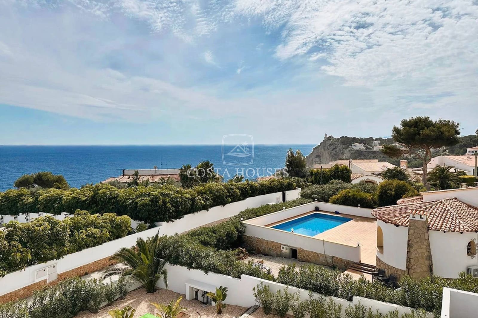 4 bedroom Villa for sale in Javea / Xabia with pool garage - € 1,695,000 (Ref: 8863947)