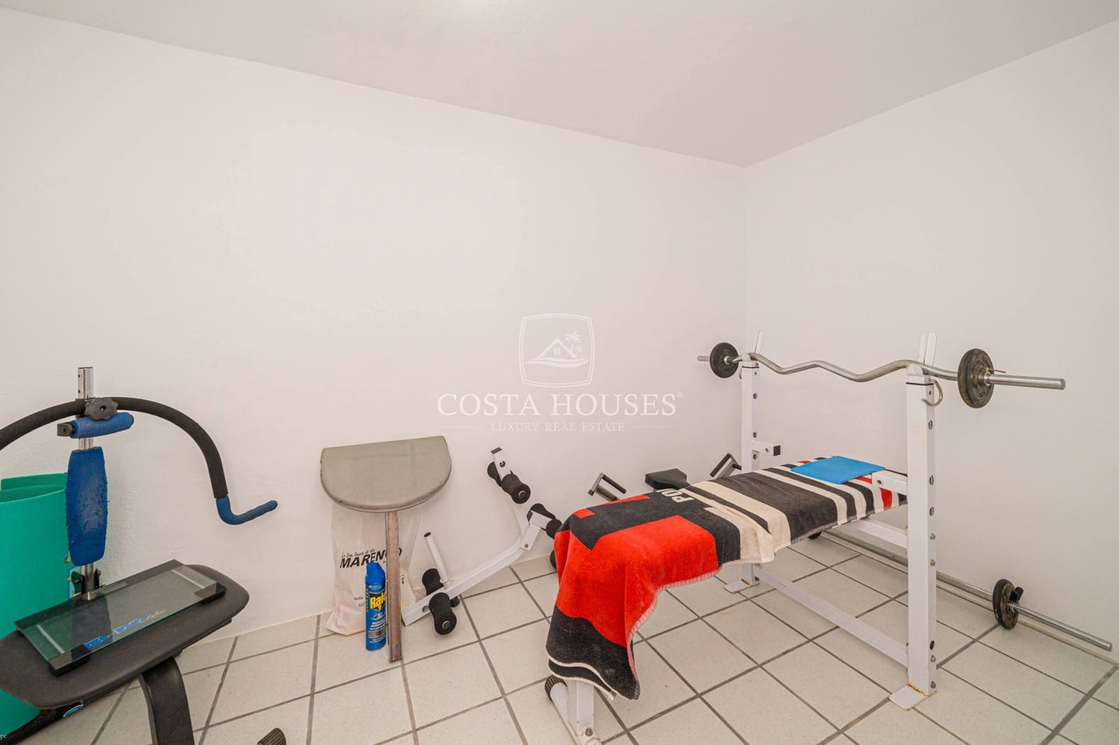 4 soverom Villa til salgs i Moraira med svømmebasseng garasje - € 1 700 000 (Ref: 8863952)