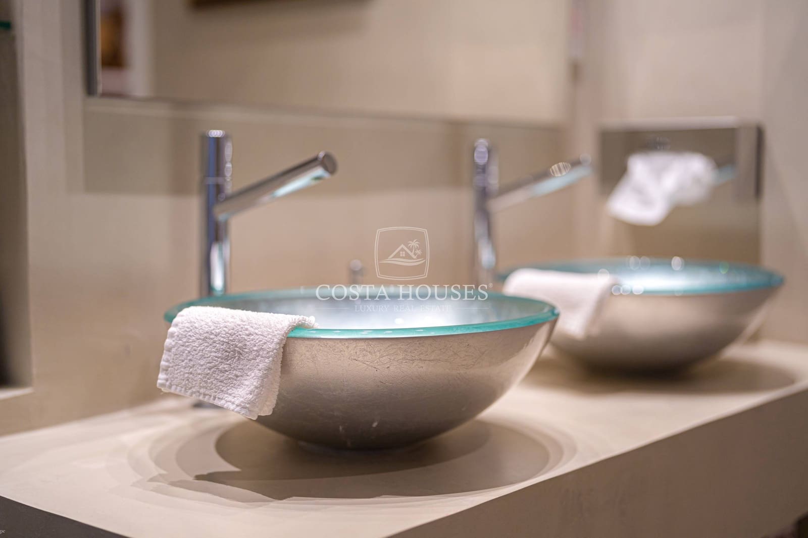 4 soverom Villa til salgs i Moraira med svømmebasseng garasje - € 1 700 000 (Ref: 8863952)