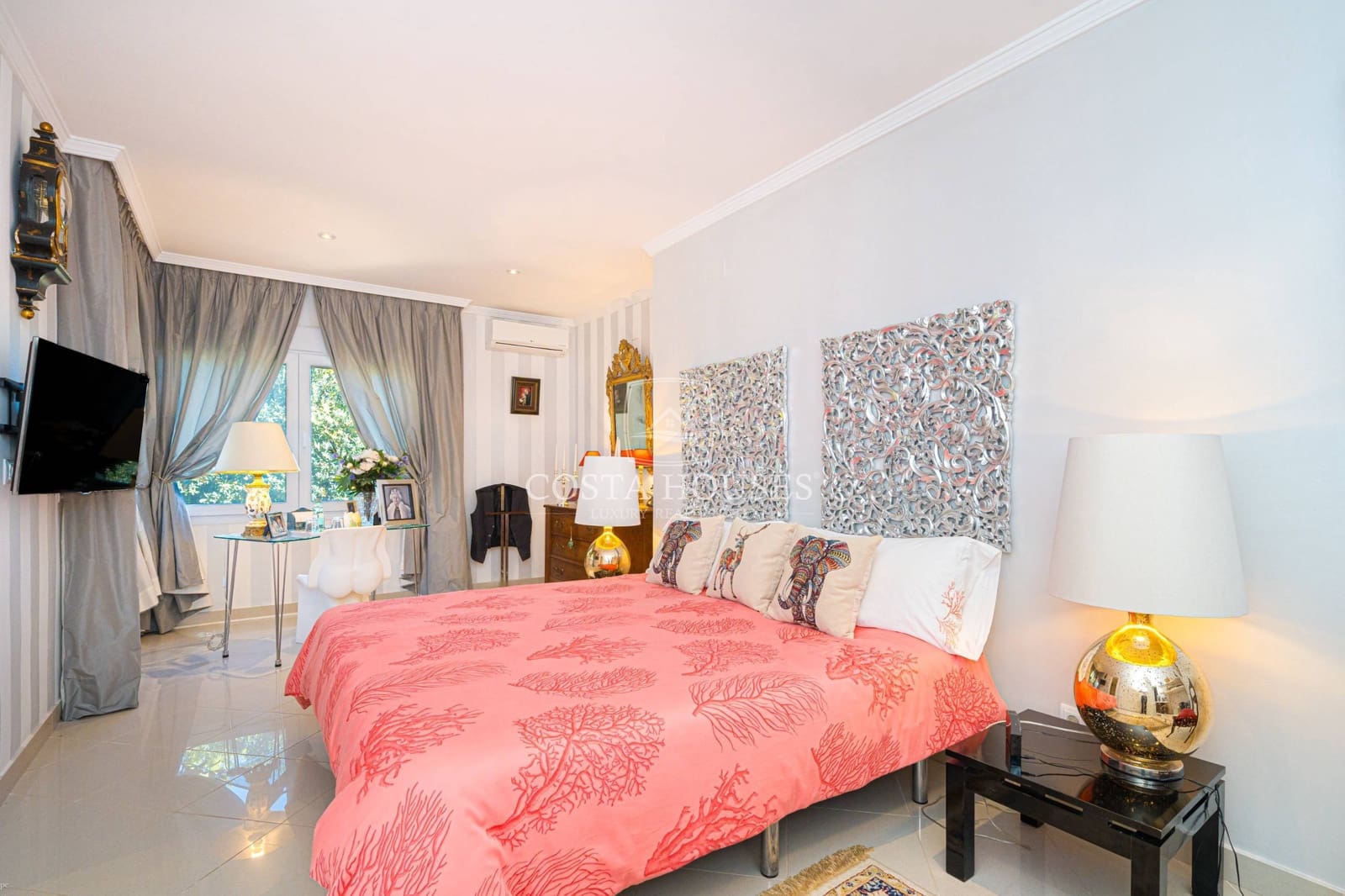 4 soverom Villa til salgs i Moraira med svømmebasseng garasje - € 1 700 000 (Ref: 8863952)