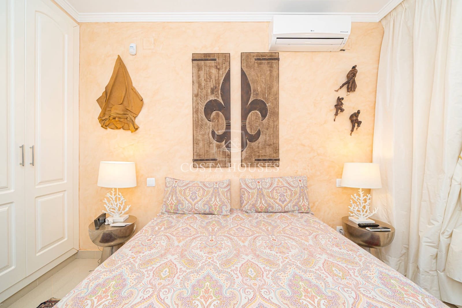 4 soverom Villa til salgs i Moraira med svømmebasseng garasje - € 1 700 000 (Ref: 8863952)