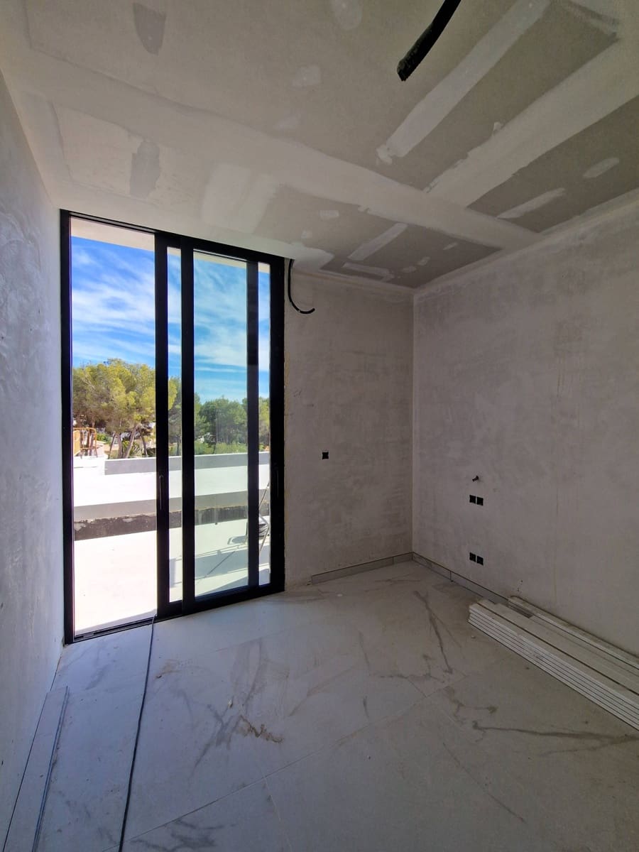 4 bedroom Villa for sale in Moraira with pool garage - € 1,750,000 (Ref: 8863954)