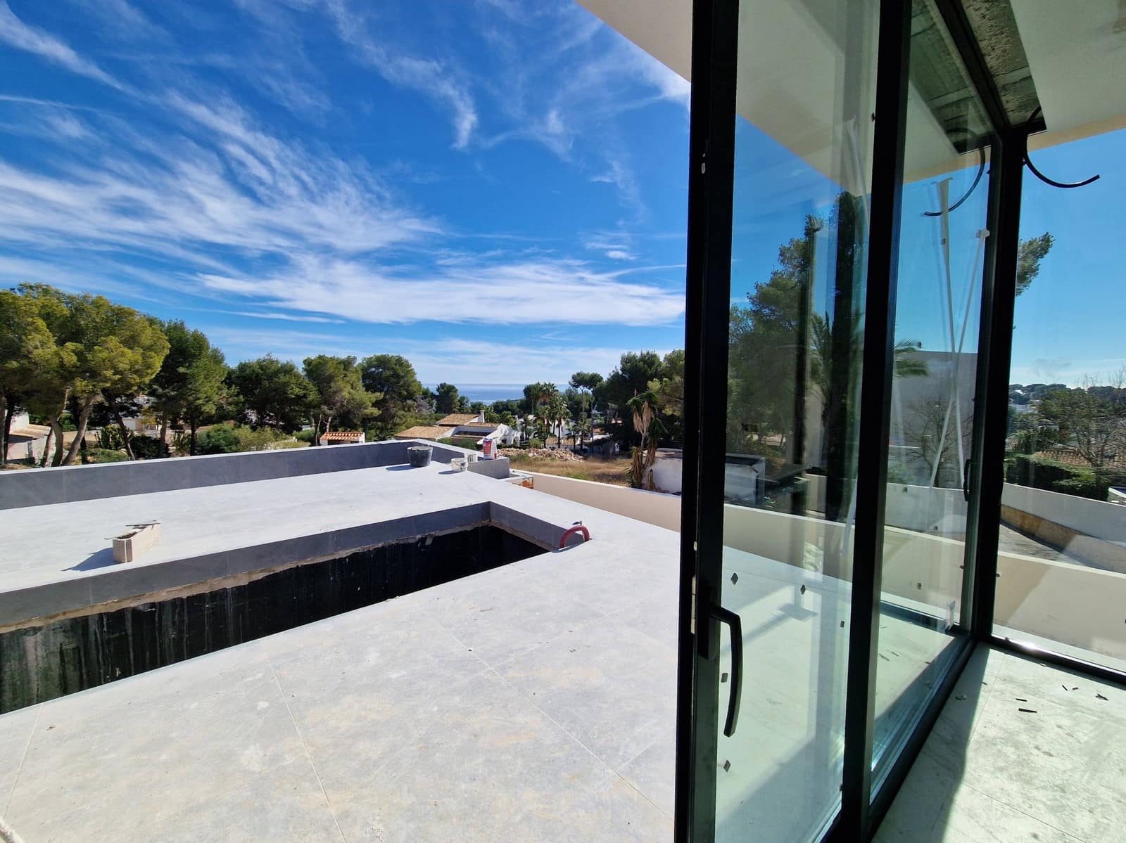 4 bedroom Villa for sale in Moraira with pool garage - € 1,750,000 (Ref: 8863954)