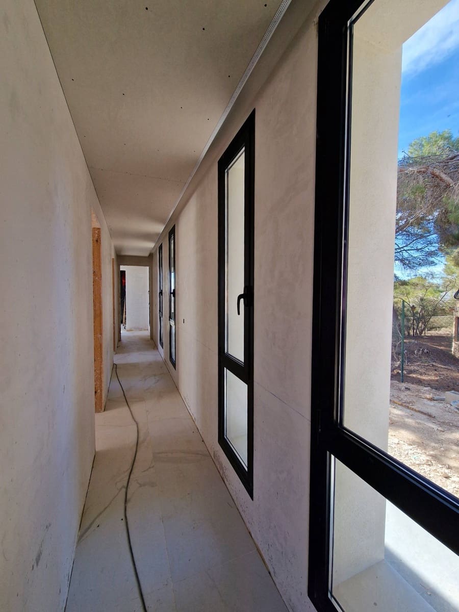 4 bedroom Villa for sale in Moraira with pool garage - € 1,750,000 (Ref: 8863954)