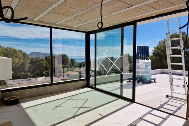 4 sypialnia Willa na sprzedaż w Moraira, Teulada-Moraira z basenem garażem - 1 750 000 € (Ref: 8863954)