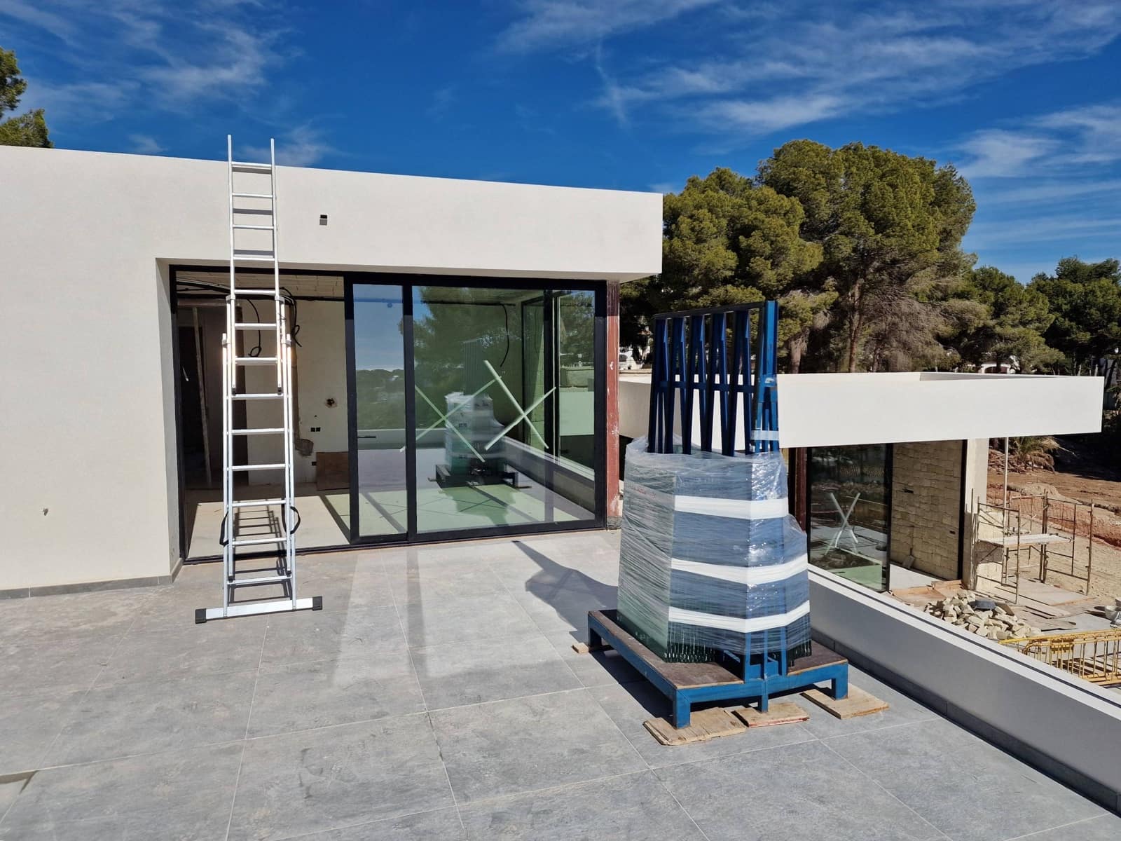 4 bedroom Villa for sale in Moraira with pool garage - € 1,750,000 (Ref: 8863954)