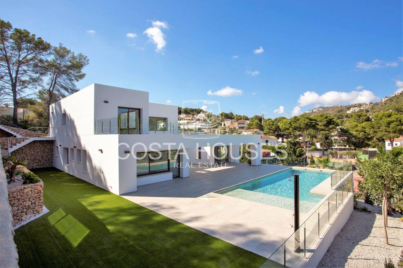 5 bedroom Villa for sale in Moraira with pool garage - € 1,750,000 (Ref: 8863955)